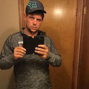 Meet your Posher, Cameron